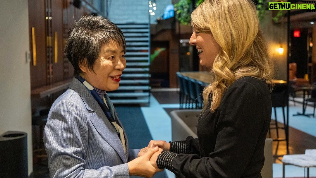 Mélanie Joly Instagram - My Japanese counterpart, Kamikawa Yoko, and I had a productive discussion on how Canada and Japan can strengthen our collaboration to promote peace and stability through the Indo-Pacific region, address international security challenges and foster economic growth in both of our countries. Mon homologue japonais Kamikawa Yoko et moi avons eu une discussion productive sur la façon dont le 🇨🇦 et le 🇯🇵 peuvent travailler ensemble pour promouvoir la paix et la stabilité dans la région indo-pacifique, relever les défis de la sécurité intl. et favoriser la croissance économique dans nos pays.