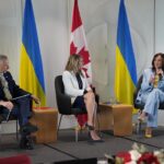 Mélanie Joly Instagram - On Ukraine Independence Day, we pay tribute to the strength and resilience of Ukrainians who continue to fight not just for Ukraine, but for the freedom of our tomorrow. We not only vow to remember your sacrifices and losses but also vow to ensure accountability and peace. — En ce jour de l'indépendance de l'Ukraine, nous rendons hommage à la force et à la résistance des Ukrainiens qui continuent à se battre non seulement pour l'Ukraine, mais aussi pour la liberté de notre avenir. Nous nous engageons non seulement à nous souvenir de vos sacrifices et de vos pertes, mais aussi à assurer l’imputabilité et la paix. Ottawa, Ontario