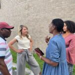 Mélanie Joly Instagram – Des rencontres et moments marquants ont ponctué ma visite au C.S.I.M.C, durant laquelle la distribution hebdomadaire des paniers alimentaires a eu lieu. La mission de cet organisme est primordiale et permet de soutenir de nombreuses familles d’A-C. Merci pour votre travail! 
—
Touching encounters and moments marked my visit to the C.S.I.M.C, during the weekly distribution of food baskets. The mission of this organization is essential and helps support many families in A-C. Thank you for your hard work! Ahuntsic-Cartierville