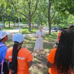 Mélanie Joly Instagram - On continue la tournée Emplois Été Canada 2023 en compagnie des Loisirs Christ Roi / Camp de Jour Henri Julien et le @marche.ahuntsic.cartierville ! Cette année, le programme finance 232 emplois pour 50 organismes d’#AhuntsicCartierville, avec un total de 1,37 million de dollars. Toujours un plaisir de venir vous voir! — We continue the Canada Summer Jobs 2023 tour with @loisirschristroi and Les Marchés Ahuntsic! This year, the program is funding 232 jobs for 50 #ahuntsiccartiervillemontreal organizations, for a total of $1.37 million. Always a pleasure to see you! Ahuntsic-Cartierville
