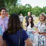 Mélanie Joly Instagram - Dans #AhuntsicCartierville accompagnée de @justinpjtrudeau pour célébrer ensemble nos traditions et notre amour du Québec. Nous sommes très heureux de rencontrer les familles au parc. Merci à @espace.trad pour ce bel événement! Bonne fête nationale à toutes et tous ! — Back in my riding here in #AhuntsicCartierville with @justinpjtrudeau to celebrate our traditions and our love of Quebec. We were so happy to meet so many families at Parc Ahuntsic. Special thanks to @espace.trad for this wonderful event! Happy Fête nationale to all! Ahuntsic-Cartierville