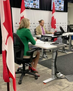 Mélanie Joly Instagram - For Canada’s support to Haiti to be effective, it must be well-coordinated and integrated. The Haitian people deserve no less.

That’s why we held a ministerial meeting on Haiti and announced the Canada-led Joint security coordination cell.

This cell will enhance international efforts in security assistance, working closely with the Haitian National Police and the United Nations to foster a sustainable environment for long-term peace and security in Haiti.

Canada has been a long-time partner and ally of Haiti, and we will continue to work with the international community to advance a Haitian-led solution to the crisis.
—
Pour que le soutien du Canada à Haïti soit efficace, il doit être coordonné. Le peuple haïtien ne mérite rien de moins.

C'est pourquoi nous avons tenu une réunion sur Haïti et annoncé la création d'une cellule de coordination de la sécurité menée par le Canada.

Le Canada est un partenaire et un allié de longue date d'Haïti, et nous continuerons à travailler avec la communauté internationale pour faire avancer une solution à la crise menée par les Haïtiens.
