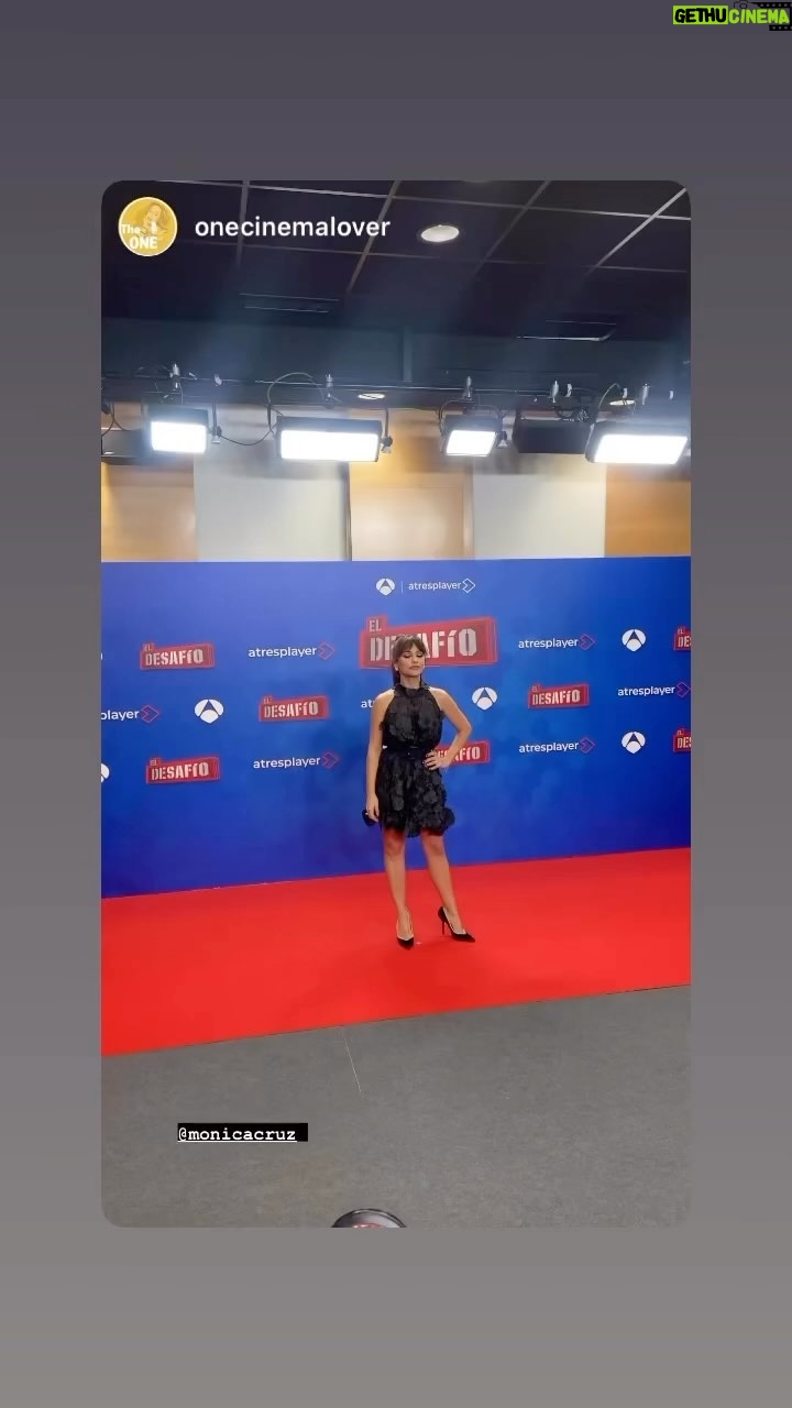 Mónica Cruz Instagram - Por fin puedo compartir con vosotros esta maravillosa experiencia que he vivido de la mano de @eldesafioa3 Mañana viernes 12 estreno a las 22:00 en @antena3com No os lo podéis perder!!♥️