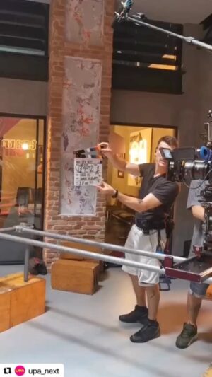 Mónica Cruz Instagram - #Repost @upa_next with @use.repost
・・・
💥Así fue el rodaje en el que Silvia, Rober y Lola vuelven juntos a la academia tras quince años.
 
🎥 @miguelamunoz, @monicacruz y @beatrizluengo 
 
🙌 Primer capítulo de #UPANext en #ATRESplayerPREMIUM.