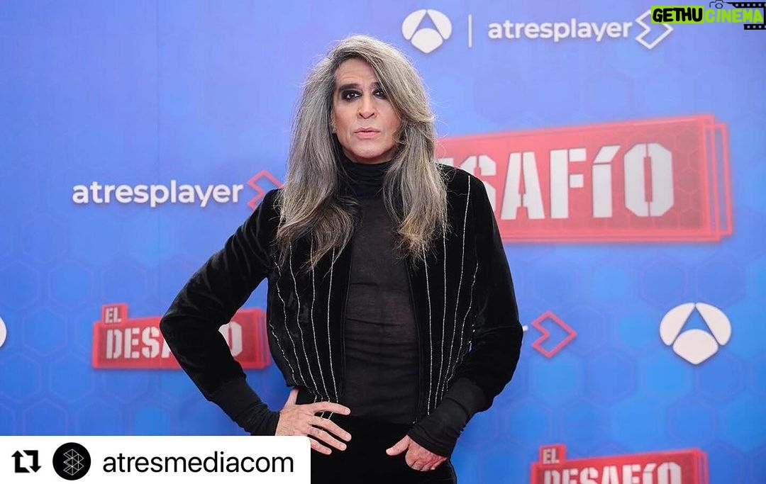 Mónica Cruz Instagram - #Repost @atresmediacom with @use.repost ・・・ 🔥 Hoy hemos presentado la NUEVA TEMPORADA de @eldesafioa3 💥 @pilarrubio, @juandelval y @ssantiagosegura continuarán como jueces del programa en esta cuarta temporada 💥 @adrian_lastra, @chenoa, @martaa_diiaz, @marflores_mar, @mariovaquerizooficial, @monicacruz, @pablocastellano86 y Pepe Navarro forman el casting de concursantes 💥 Este VIERNES a las 22:00 horas, ESTRENO en @antena3com con @robertolealg al frente 📺