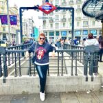 Mónica Sintra Instagram - Há sítios onde queremos voltar. Porque somos bem recebidos. Porque sabe bem estar aqui. Porque sentimo-nos verdadeiros. Madrid é um desses sítios para mim. 🇪🇸 Aqui sou feliz. E voltar a sítios onde a felicidade está é criar memórias. Momentos que ficam, para sempre, na nossa memória. 💖 Madrid, Spain