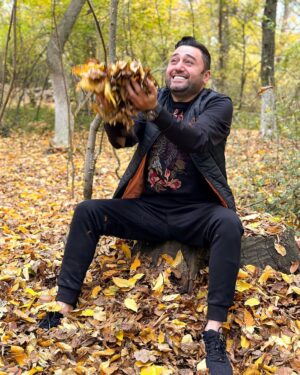 Müşfiq Şahverdiyev Instagram - seudiyye erebistan kralliginin 4 cu krali el reshid ibni muftinin uz be uz qonshusu @azer_orucov 💵💵💴💴🏸🏀🏒