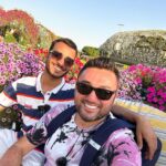 Müşfiq Şahverdiyev Instagram - +40 c isti yanimzda da buz kimi @rio.cocktails 😉👌🍹 #dubai 🇦🇪 #miraclegarden 🇦🇪 Dubai UAE