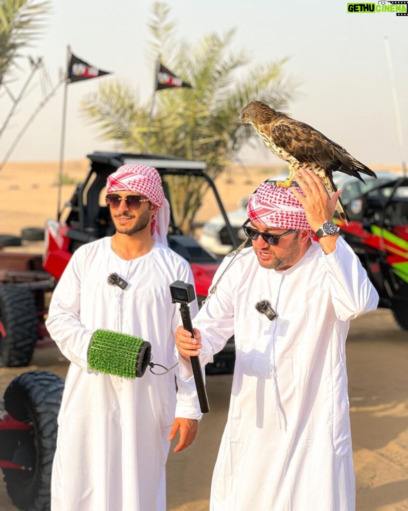 Müşfiq Şahverdiyev Instagram - Dovlet qushu😀😀🦅 #dubai 🇦🇪🇦🇪 #dubaisafari #ekstrim #relax Dubai UAE