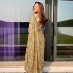 Madalsa Sharma Instagram – Soaking the winter sun while soaked in gold💛☀️

Styled by – @camy1411
Saree by – @soshaibysofi
Blouse by – @artisanalseparates
Jewellery by -@ijewels
.
.
.
.
#reels #reelsinstagram #madalsasharma #kavya #videooftheday #instadaily #instavideo #instagood #instamood #mood #trending #trendingreels #reelitfeelit #reelkarofeelkaro #reeloftheday #reelit #love #actorslife