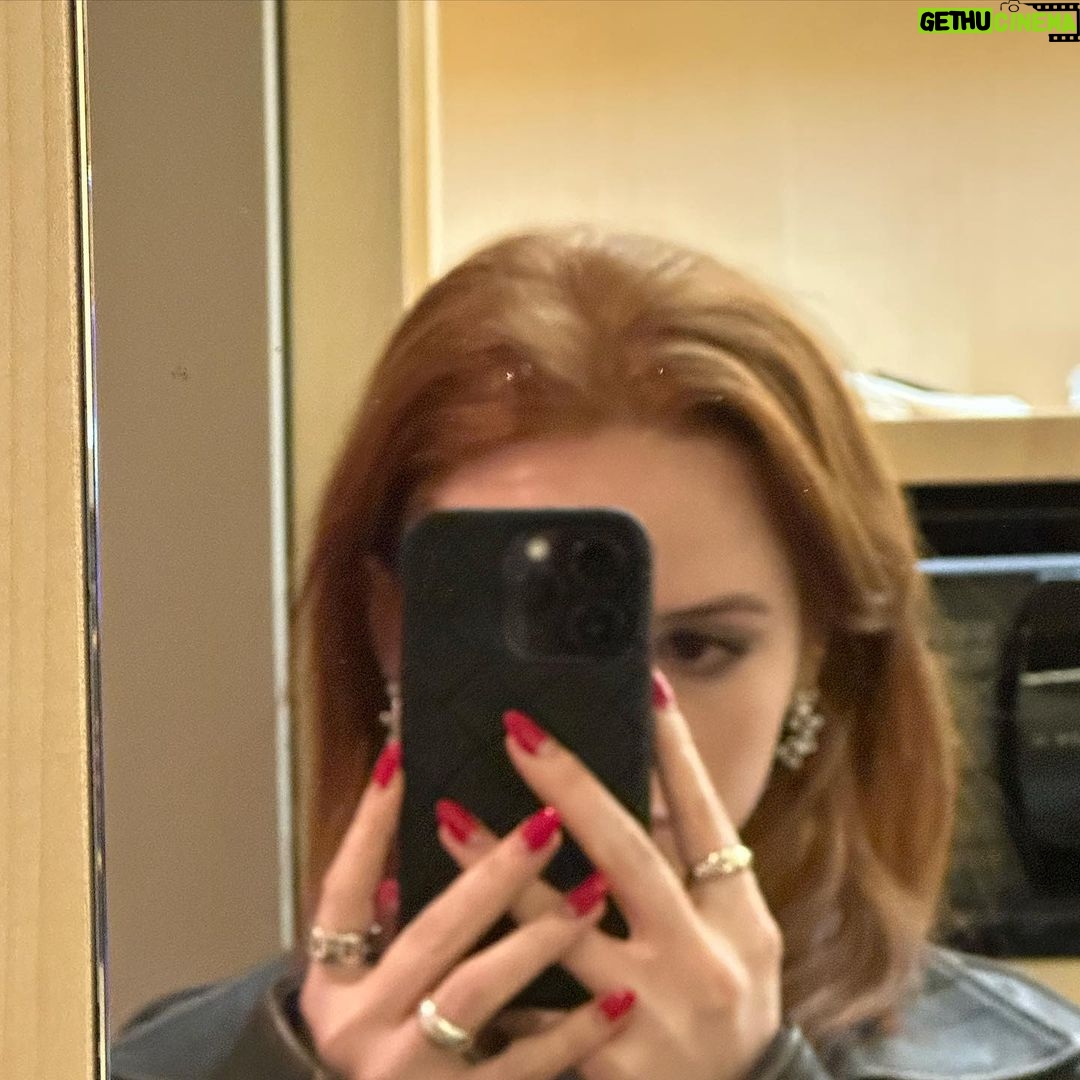Madelaine Petsch Instagram - 3 day paris whirlwind dump 🥐🧚🏻♀️