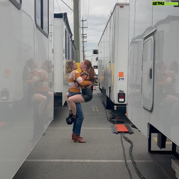 Madelaine Petsch - 2.6 Million Likes - & thatās a wrap on riverdale season 6 š§š»āāļøš§āāļøšš„¹āØ
