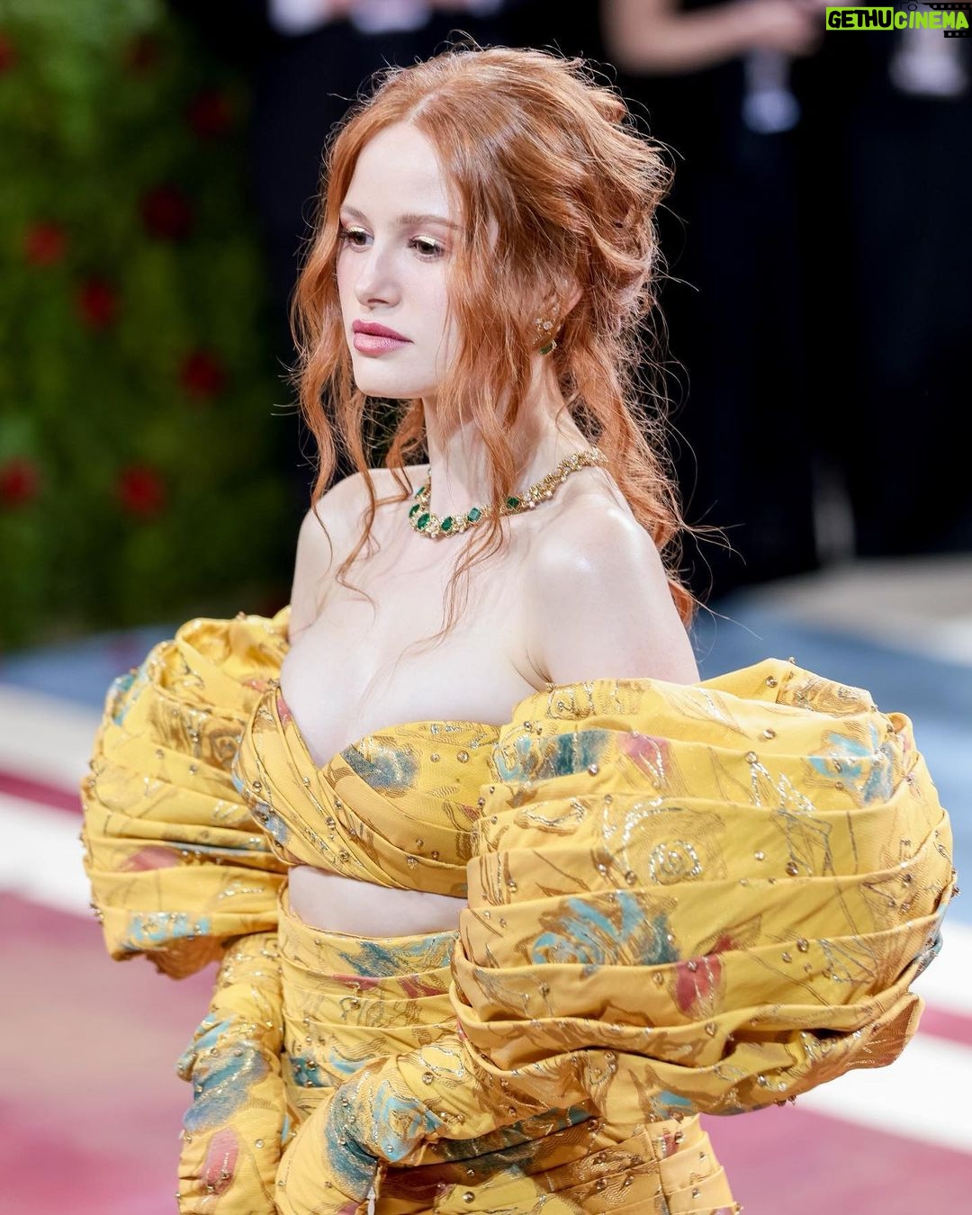 Madelaine Petsch - 2.8 Million Likes - met gala ‘22💛 thank you @moschino @jeremyscott for the dress of my dreams