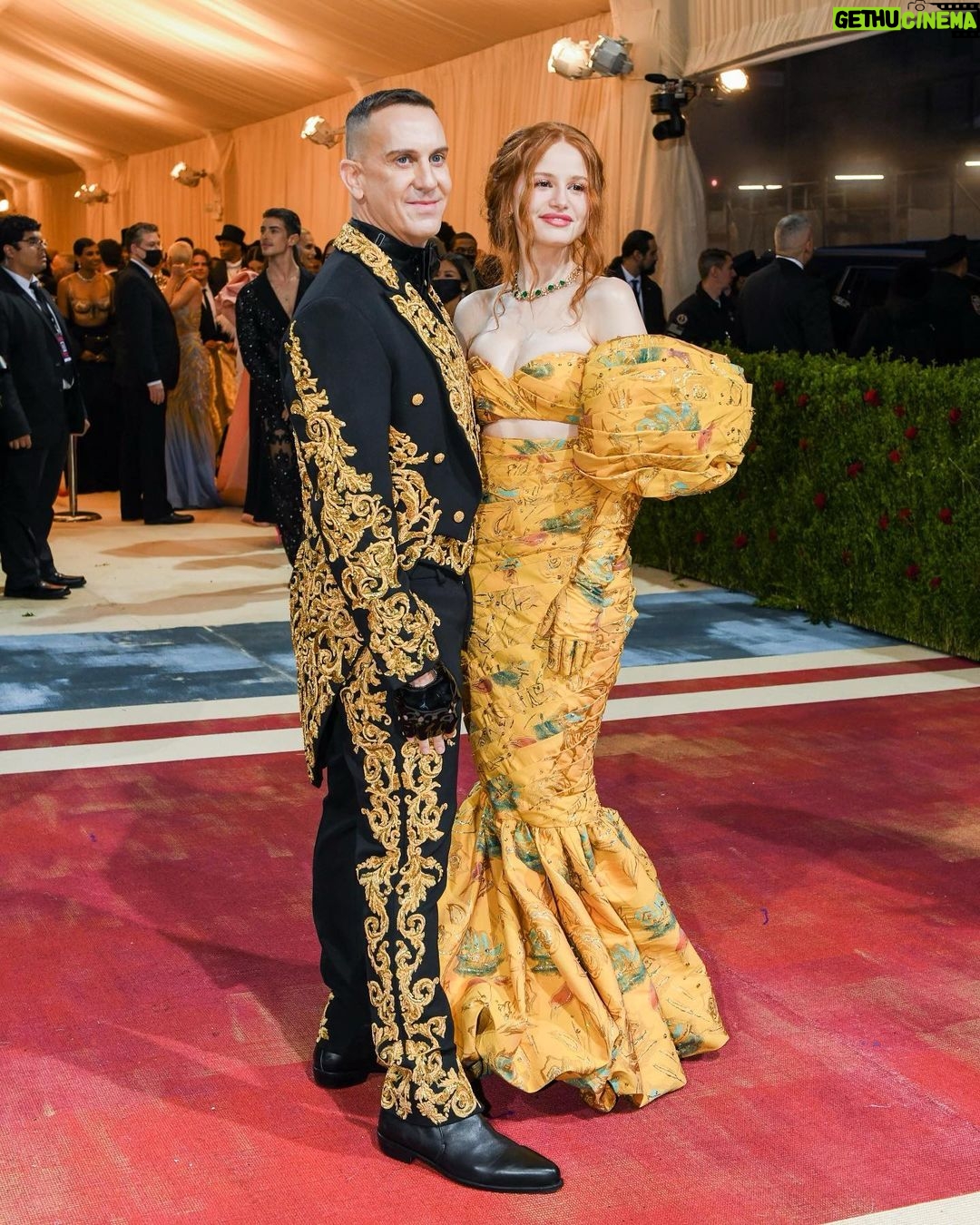 Madelaine Petsch - 2.8 Million Likes - met gala ‘22💛 thank you @moschino @jeremyscott for the dress of my dreams