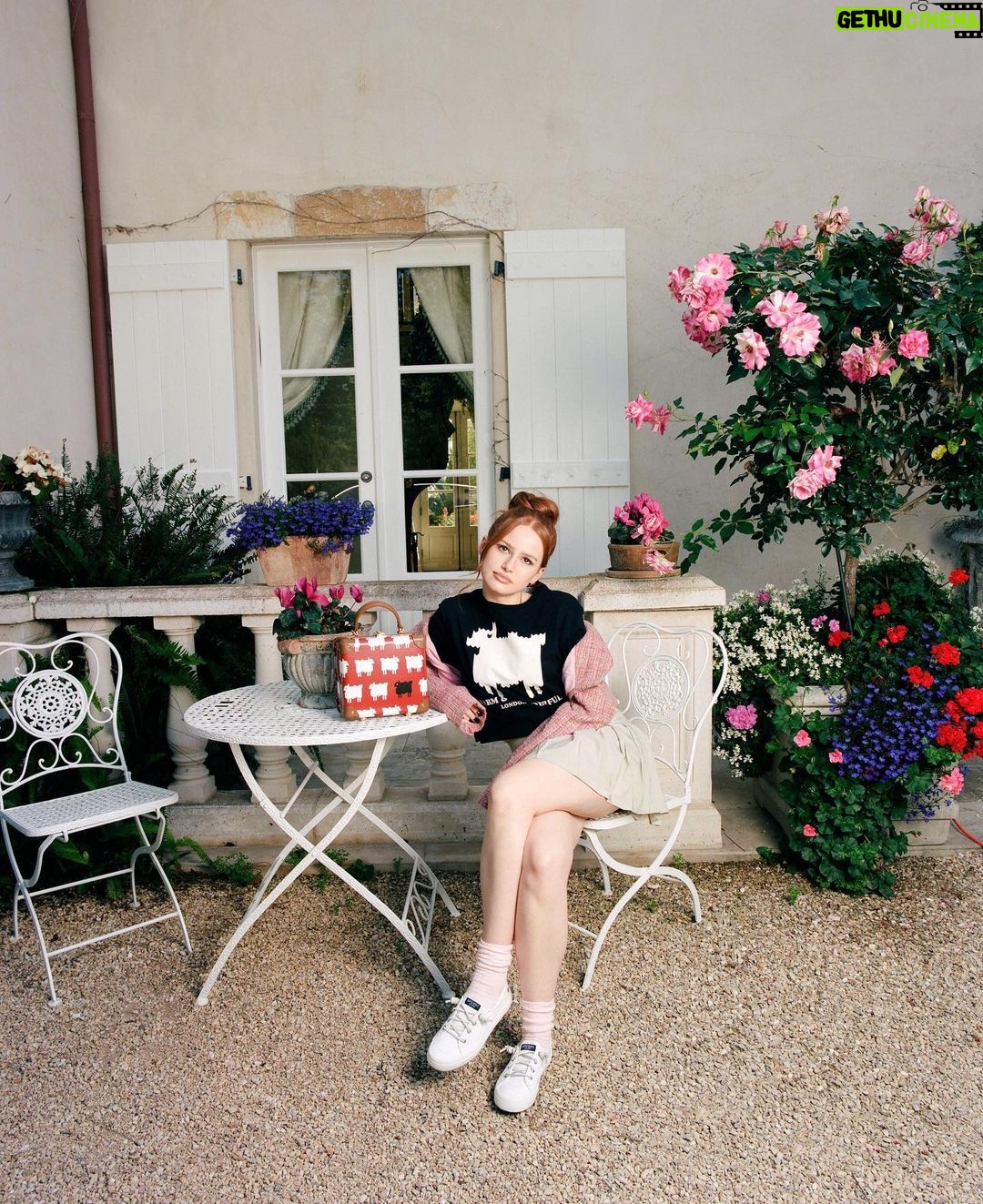 Madelaine Petsch Instagram - i’ve been really into looking up recently 🐑 @warmandwonderful campaign w/ @sperry @rowingblazers