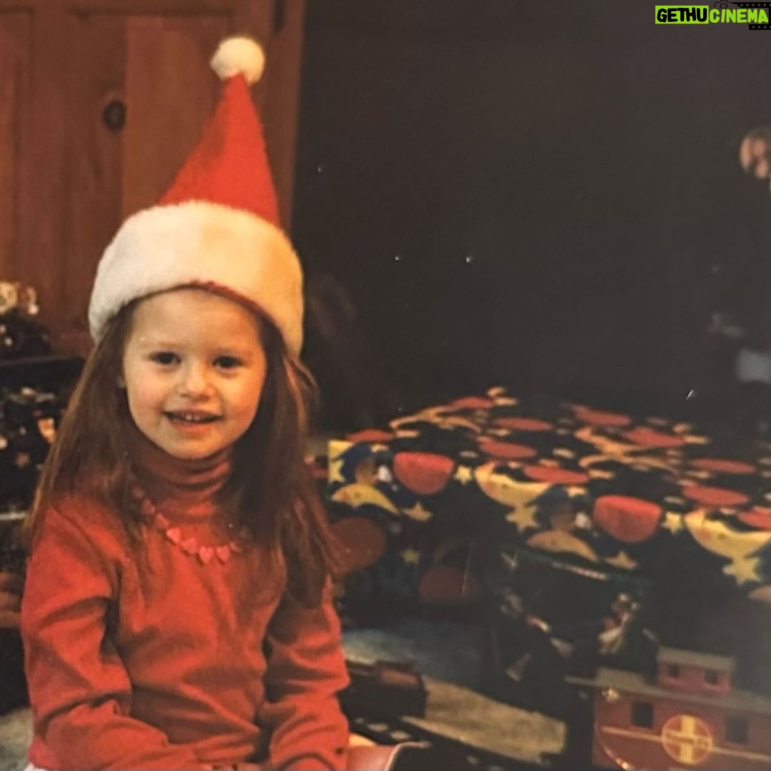 Madelaine Petsch Instagram - some tiny mads from the archive 🎄👩🏻🦰