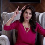 Madhavi Nimkar Instagram - स्टार प्रवाहच्या सुख म्हणजे नक्की काय असतं मध्ये येणार धमाकेदार वळण, शालिनी शिर्केपाटीलची होणार एण्ट्री. #sukhmhanjenakkikayasta
