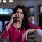 Madhavi Nimkar Instagram - स्टार प्रवाहच्या सुख म्हणजे नक्की काय असतं मध्ये येणार धमाकेदार वळण, शालिनी शिर्केपाटीलची होणार एण्ट्री. #sukhmhanjenakkikayasta