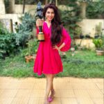 Madhavi Nimkar Instagram - Thank you @its.majja ❤️❤️❤️ Feeling very very happy, humble and blessed …. Thank you soooo much all my fans for voting me ❤️🙏🏻 तुम्ही नेहमीच माझावर प्रेम करत आला आहात , BEST NEGATIVE ROLE या पुरस्कारासाठी मला पात्र ठरवलत .. मला तुमचं vote दिलत त्याबद्दल तुम्हा सगळ्यांचे खुप खुप खुप आभार 🙏🏻🙏🏻🙏🏻 असच माझ्यावर कायम प्रेम करत रहा 🌼🌼🌼 धन्यवाद !!! 🙏🏻 Thank you @star_pravah & @kotharevision Thank you @its.majja #shalini #smnka #kotharevision #starpravah