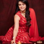 Madhurima Tuli Instagram - Wishing you all a very Happy Diwali 🪔 💫❤️ #diwali #celebration #festival #lights #beautiful #india