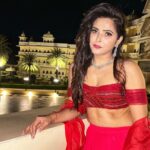Madhurima Tuli Instagram - Laal Ishq.. ❤️💫 #red #indianwear #indian #labgarhpalace #beautiful
