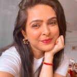 Madhurima Tuli Instagram – Randomness.. 🐣🦄🦋

#random #selfies #sunnyday #goodvibes