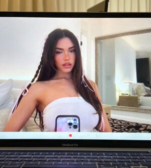 Madison Beer Instagram - (｡♡‿♡)