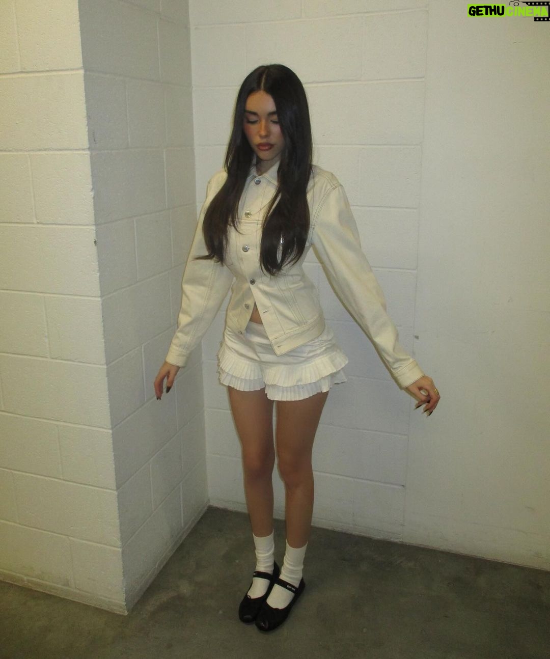 Madison Beer Instagram - !! @grammymuseum !! thank you so much for having me, such a dream come true and honor π€ thank you to everyone who joined , i love you dearly & this made me so β¦. excited β¦ for tour next month