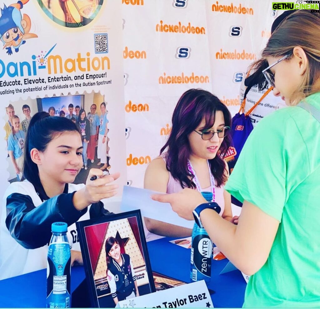 Madison Taylor Baez Instagram - Amazing day yesterday. It's my 3rd appearance at the @skechersp2pwalk event. As a kid myself this event means so much to me as it raises money for kids with special needs and for education. I will be back to rock the stage every yr they will have me. #skechers #skechersperformance #skecherspiertopierfriendshipwalk #singer #actor Manhattan Beach Pier