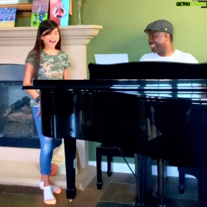 Madison Taylor Baez Instagram - I was raised on so many genre’s of music from Motown, to 60’s music through today’s music As well Gospel music. All have shaped my passion and style of music and singing. Here I am just having fun with my friend and gospel coach the amazing @mariombryant. #youngselenanetflix #latinactor #actor #music actress #selena #singing #singer #singers #selenaquintanilla #selenanetflix #schullerkids #selenaquintanillafans #tvactor #madisonbaezmusic #followme #schullertalent #talent #musicvideo #tiktok #clarksisters #singersongwriters #talent #talented #talentedmusicians
