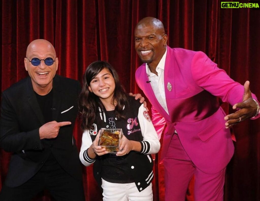 Madison Taylor Baez Instagram - Thank you @howiemandel for making my Americas Got Talent Golden Buzzer dream come true! Thank you to @simoncowell for putting me on stage to sing. I'm so grateful! #agt #agtauditions #goldenbuzzer #singer #singers