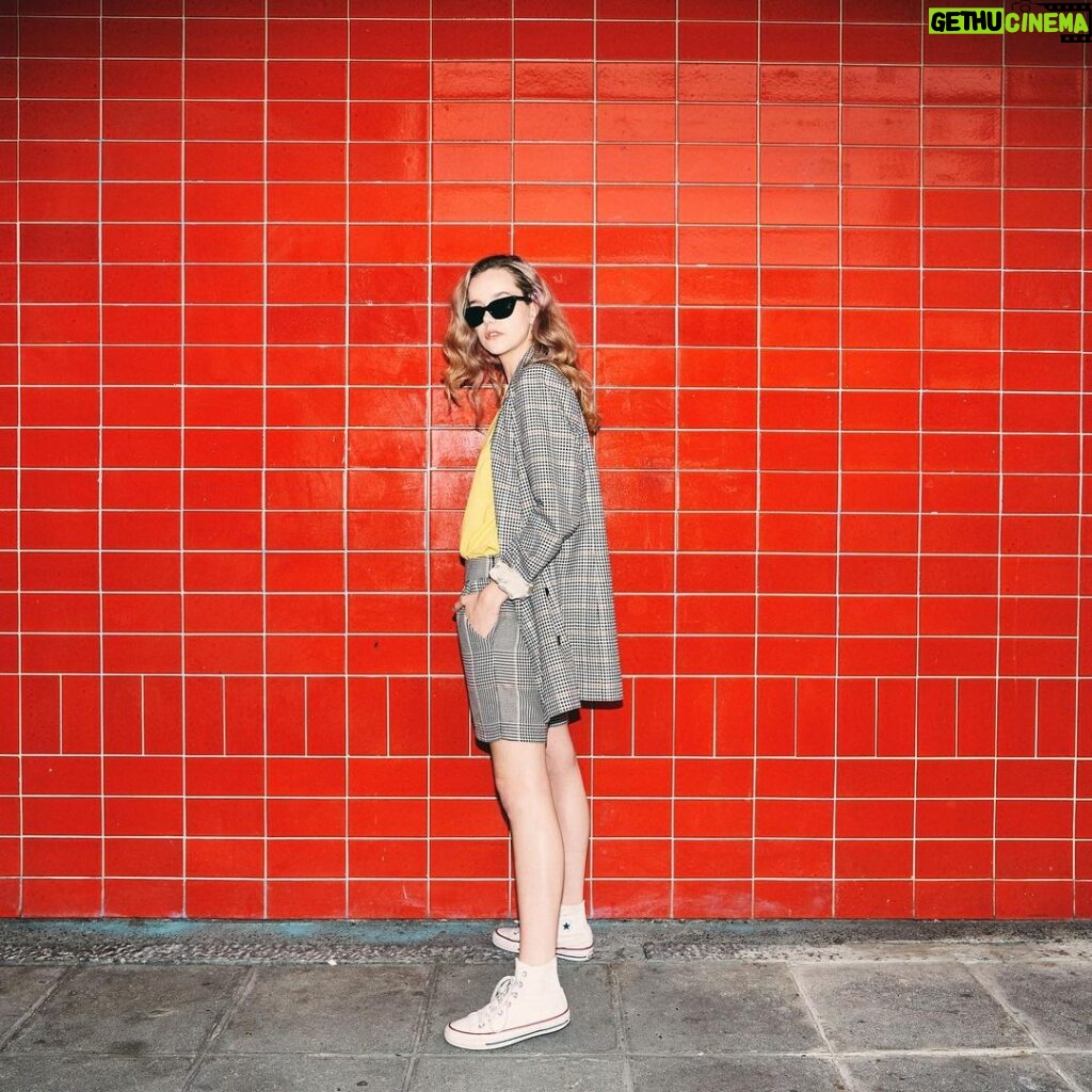 Maemae Renfrow Instagram - #themeanreds👹👹 Outfit from @elkartelshop 🔥🔥