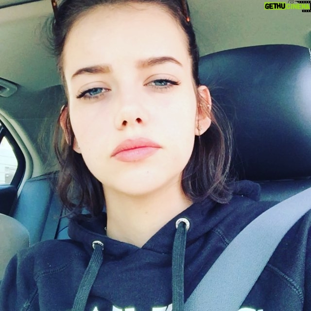 Maemae Renfrow Instagram - #maemae #maemae381 #killinthecutegame #meow