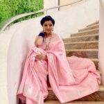 Mahalakshmi Shankar Instagram - Beautiful Kanchipuram pattern semi silk saree from @vara_boutique67 Beautiful Kundan jewellery set from @jewel_by_sankge Hair stylist - @jenifer_hair_stylist_official Blouse designed and stitched by - @lakshmi_lv14