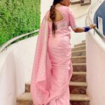 Mahalakshmi Shankar Instagram - Beautiful Kanchipuram pattern semi silk saree from @vara_boutique67 Beautiful Kundan jewellery set from @jewel_by_sankge Hair stylist - @jenifer_hair_stylist_official Blouse designed and stitched by - @lakshmi_lv14