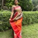 Mahalakshmi Shankar Instagram - Beautiful Banarasi silk saree from @diva_silks Beautiful jewellery from @jewel_by_sankge Hair stylist @jenifer_hair_stylist_official