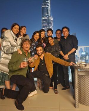 Maheep Kapoor Instagram - Happy New Year ❤️🤗🤗 #2024 🧿❤️🫶🏼1/1/24 💎