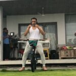 Mahendra Singh Dhoni Instagram – Just for fun, plz try it at home.