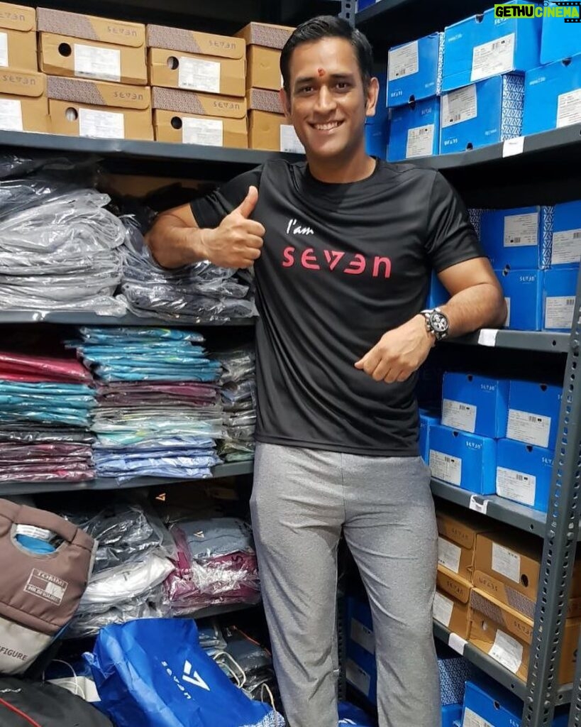 Mahendra Singh Dhoni Instagram - 1st store of SEVEN opens at my hometown RANCHI. So much love and affection from the people had to spend some time in the storeroom