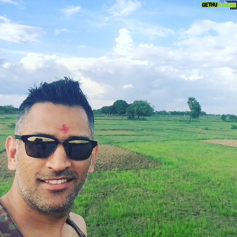 Mahendra Singh Dhoni Instagram - On the way back from Varanasi
