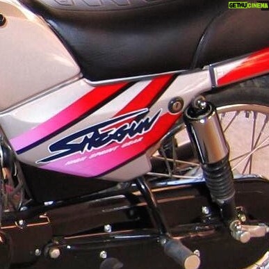 Mahendra Singh Dhoni Instagram - How many of u agree this was 1 of the most exciting 2stroke single cylinder bikes to ride,need to restore mine quickly