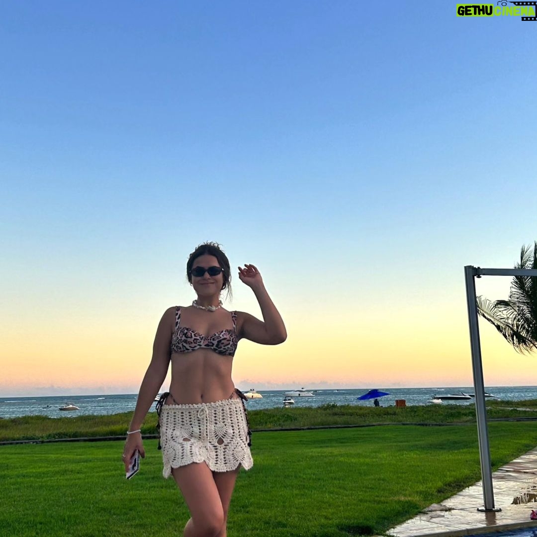 Maisa Silva Instagram - começando o ano assim 🇧🇷 Serrambi