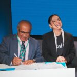Maisa Silva Instagram - Um dos dias mais especiais da minha vida. Ser nomeada embaixadora do Unicef, que tem um papel tão importante no mundo todo, me deixa além de honrada. Usar a minha voz para contribuir com causas importantes para a nossa sociedade sempre foi uma das minhas prioridades. Espero fazer um trabalho lindo ao lado dos meus amigos embaixadores para promover e defender os direitos das crianças e adolescentes do nosso país. Obrigada @unicefbrasil por confiar em mim :) Obrigada @thaynaraog @soaresmonteiro_ @turmadamonica pelas palavras lindas e por me receberem tão bem. Vamos juntos ♡