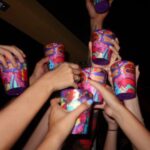 Maisa Silva Instagram - feriado celebrando a vida de pessoas que amamos. é sempre incrível quando a gente tá junto ☮️🌈❤️🍄🏖🛟 kez 9!!! Toquinho
