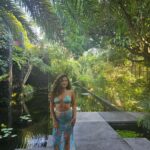 Maisa Silva Instagram - WOW!!! 48M??? Passando aqui sem filtro, maquiagem ou edições, no lugar que eu mais amo 🌴🌊🌞, do jeito que eu me sinto mais feliz, pra agradecer vcs genuinamente por tanto carinho, amor e apoio ao longo desses anos. São 18 anos de carreira que completo agora, em agosto, mas esse agradecimento a gente pode deixar pra outro post né? Kkkkkk. Enfim, aos que sempre estiveram aqui, aos que chegam agora e aos que virão: obrigada! Espero poder chegar até vocês do jeito mais leve possível. Sou grata por tanta troca, aprendizado e por se fazerem presentes, mesmo que de longe. Maisaticos, primos e amigos, amo vcs! Sinceramente, +A. Taiba/CE
