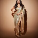 Malavika Mohanan Instagram – Missed out on your party @manishmalhotra05 but wasn’t going to miss out on wearing one of your stunning designs this Diwali season! ☺️💥♥️
It’s shimmer timeee!✨

@manishmalhotraworld
📸 @shivamguptaphotography
Styled by @triparnam
Makeup @makeupbyanighajain
Hair @nidhichang
Public Relations @theitembomb
Accessories @kavyapotluriofficial