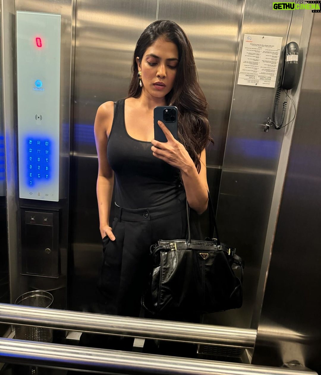 Malavika Mohanan Instagram - December 💕