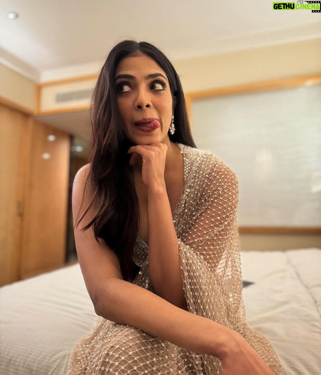 Malavika Mohanan Instagram - December 💕
