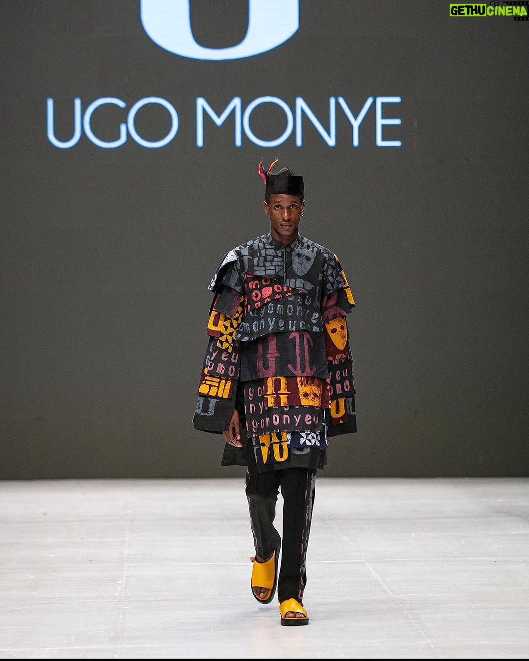Malik Yoba Instagram - Discovering the incredibly beautiful work of @ugomonye.official during @lagosfashionweekofficial Lagos, Nigeria