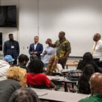 Malik Yoba Instagram - Thank you @famu_1887 Nothing better than spending time with the next generation of architects , builders , artists and business people . On this day we met with students from the business school, school of architecture and performing arts. When all my worlds collide , the magic that ensues is EPIC!! It’s homecoming season and @famu_1887 students and faculty didn’t disappoint . 🧡💚🧡💚🐍🐍 @yobadevelopment will be back in partnership 💪🏾💪🏾🏆🏆 FAMU